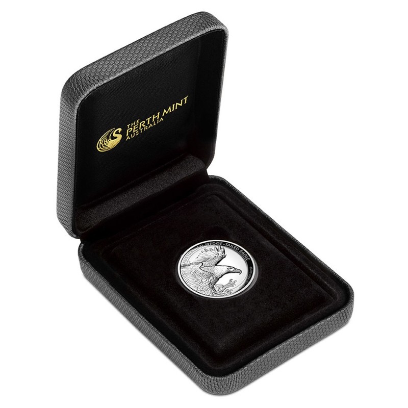 Серебряная монета Австралии "Клинохвостый орел" 2020 г.в. (высокий рельеф), 31.1 г чистого серебра (Проба 0,9999)