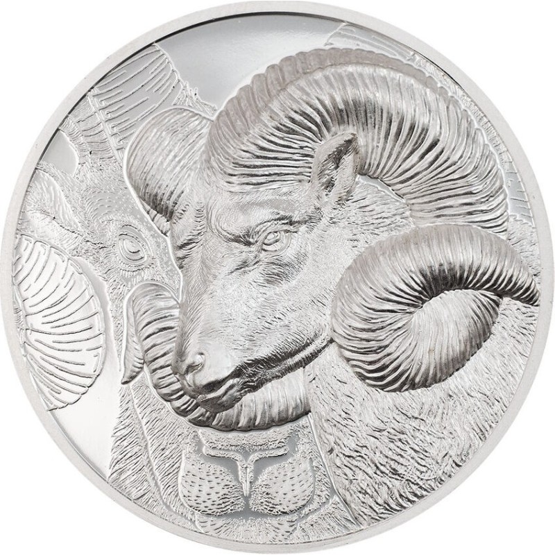 Серебряная монета Монголии 