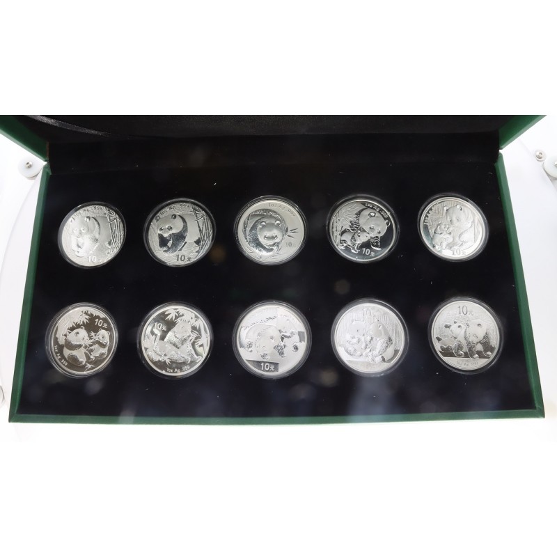 Набор из 10-ти серебряных монет Китая "Панда" 2001-2010 г.в., 10 * 31.1 г  чистого серебра (Проба 0,999)