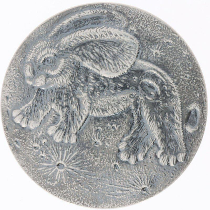 Серебряный жетон "Год Кролика" ("Лунный заяц") 2023 г.в.,  62.2 г чистого серебра (проба 9999)
