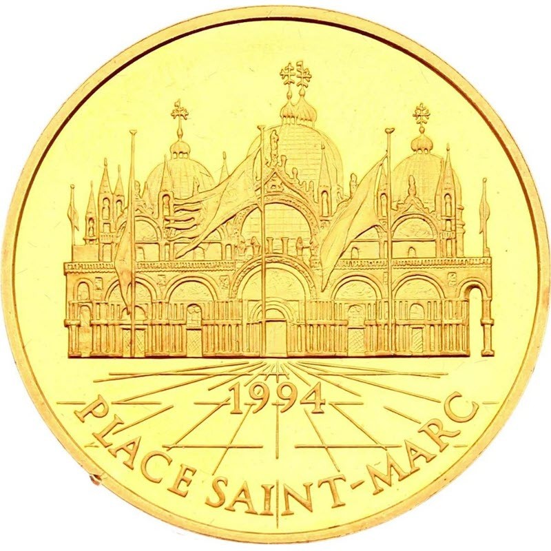 Комиссия: Золотая монета Франции 