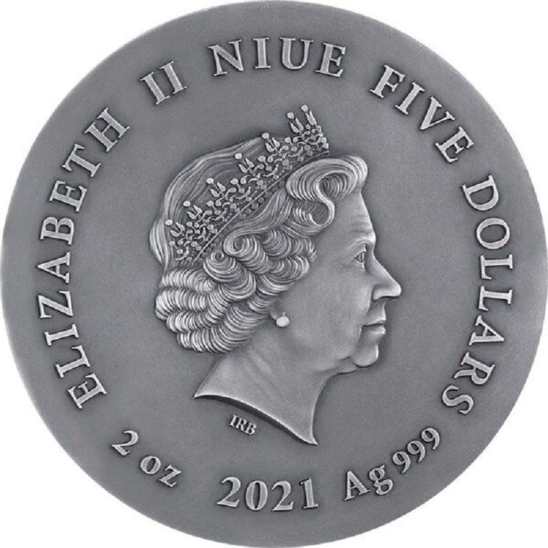 Серебряная монета Ниуэ "Дикая природа в лунном свете: Львица" 2021 г.в., 62.2 г чистого серебра (Проба 0,999)